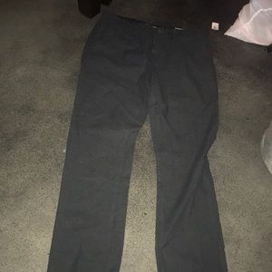 Men’s old navy pants NWT sz 32 X 32
